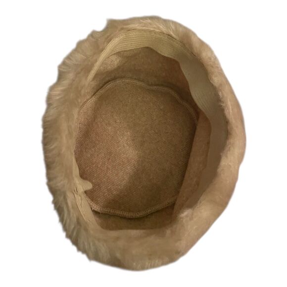 Vintage 70s/80s beige buff faux fur pillbox hat cozycore maximalist quiet luxury main image 5